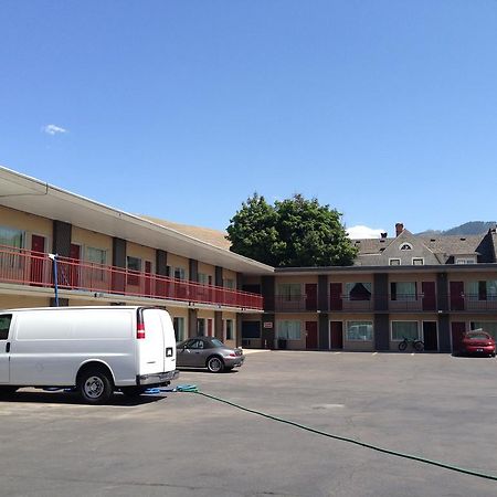 Bel Aire Motel Мисула Екстериор снимка